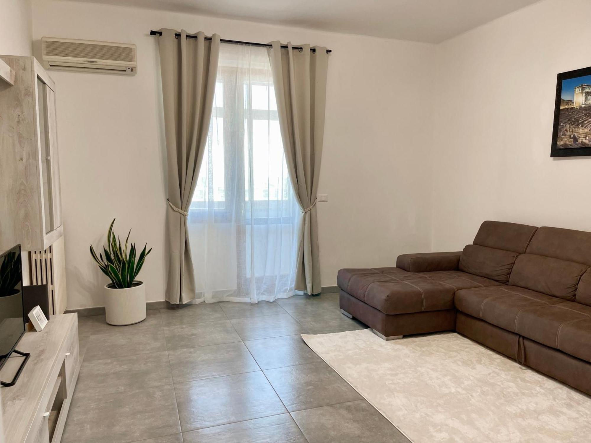 All'Apulia N'23 - Apartment With Parking Lecce Buitenkant foto